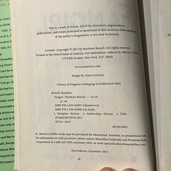 Book: Fangirl by Rainbow Rowell Hardcover - fair used condition - Picture 6 of 10